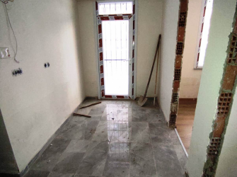 Güngören'de Katlı Otoparka Yakın 3+1 Sıfır Bina 140 m2 Ters Dubleks
