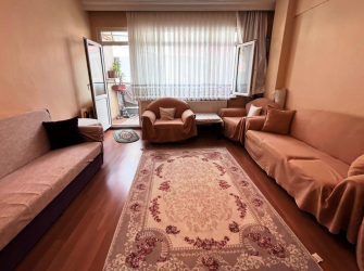 Bahçelievler Camlıkahve'de 4, Kat Ön Cephe 2+1 Kredili 90 m2 Balkonlu