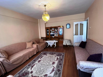 Bahçelievler Camlıkahve'de 4, Kat Ön Cephe 2+1 Kredili 90 m2 Balkonlu