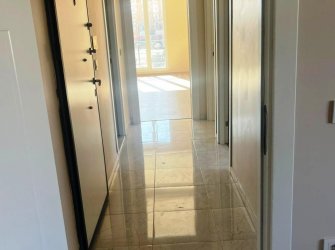 Avcılar Tahtakale'de 1,Kat 80 m2 Balkonlu 2+1 Kiralık 2 Yıllık Bina