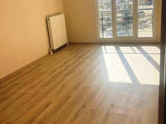Avcılar Tahtakale'de 1,Kat 80 m2 Balkonlu 2+1 Kiralık 2 Yıllık Bina
