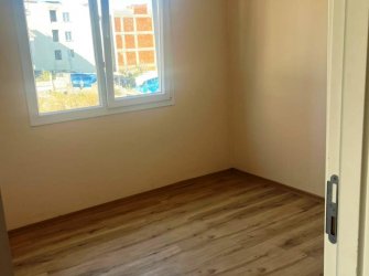 Avcılar Tahtakale'de 1,Kat 80 m2 Balkonlu 2+1 Kiralık 2 Yıllık Bina