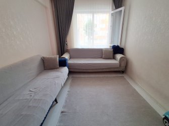 Güngören Akıncılar'da 75 m2 Balkonlu 2+1 Ön Cephe Yüksek Giriş