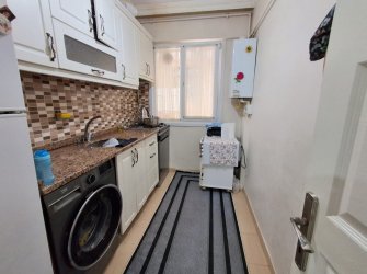 Güngören Akıncılar'da 75 m2 Balkonlu 2+1 Ön Cephe Yüksek Giriş