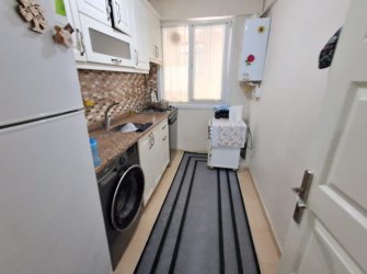 Güngören Akıncılar'da 75 m2 Balkonlu 2+1 Ön Cephe Yüksek Giriş