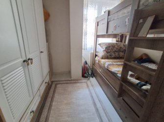 Güngören Akıncılar'da 75 m2 Balkonlu 2+1 Ön Cephe Yüksek Giriş