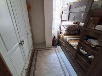 Güngören Akıncılar'da 75 m2 Balkonlu 2+1 Ön Cephe Yüksek Giriş