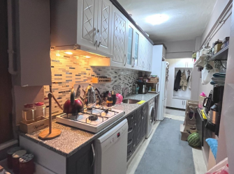 Güngören Camlıkhave'de 2, Kat Masrafsız 2+1 Kredili 90 m2 Balkonlu