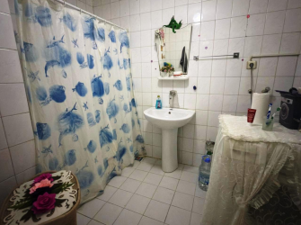 Bahçelievler Soğanlı'da 2,Kat Arsa Tapulu 2+1 Ön Cephe 90 m2