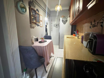 Bahçelievler Soğanlı'da 2,Kat Arsa Tapulu 2+1 Ön Cephe 90 m2