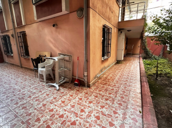 Güngören Güneştepe'de 3+1 Tramvaya Yakın Bahçe Katı A.Mutfaklı