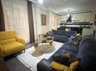 Güngören Güneştepe'de 3+1 Tramvaya Yakın Bahçe Katı A.Mutfaklı