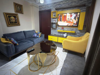 Güngören Güneştepe'de 3+1 Tramvaya Yakın Bahçe Katı A.Mutfaklı