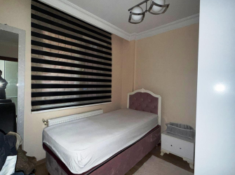 Güngören Güneştepe'de 3+1 Tramvaya Yakın Bahçe Katı A.Mutfaklı