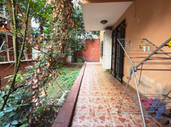 Güngören Güneştepe'de 3+1 Tramvaya Yakın Bahçe Katı A.Mutfaklı