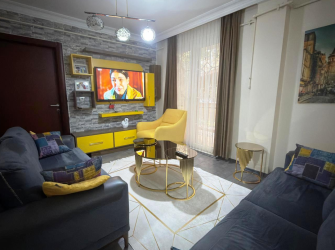 Güngören Güneştepe'de 3+1 Tramvaya Yakın Bahçe Katı A.Mutfaklı