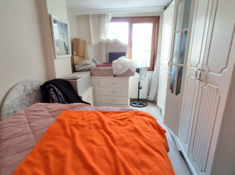 Bahçelievler Camlıkahve'de 4,Kat Asansörlü 8 Yıllık 100 m2 Ön Cephe