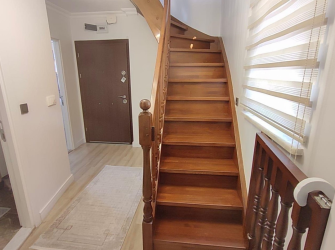 Bahçelievler Cumhuriyet'te 15 Yıllık Bina 3+1 Asansörlü 170 m2 Dubleks 