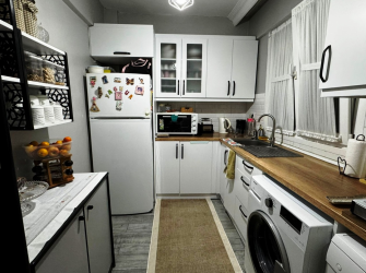 Güngören İnönü Caddesin'de 4, Kat Kredili 2+1 Masrafsız 100 m2 Balkonlu