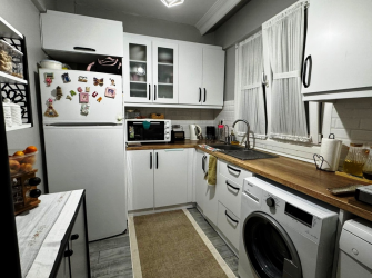 Güngören İnönü Caddesin'de 4, Kat Kredili 2+1 Masrafsız 100 m2 Balkonlu