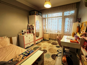 Güngören İnönü Caddesin'de 4, Kat Kredili 2+1 Masrafsız 100 m2 Balkonlu