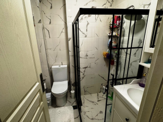 Güngören İnönü Caddesin'de 4, Kat Kredili 2+1 Masrafsız 100 m2 Balkonlu