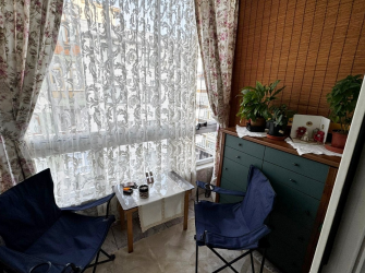 Güngören İnönü Caddesin'de 4, Kat Kredili 2+1 Masrafsız 100 m2 Balkonlu