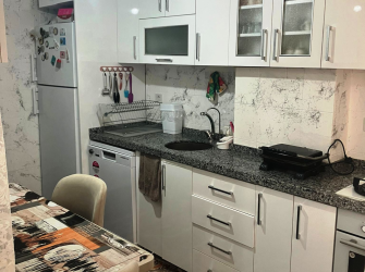 Bahçelievler'de Fizik Tedavi Karşısı 3+1 Kredili Yüksek Giriş 110 m2 Balkonlu 