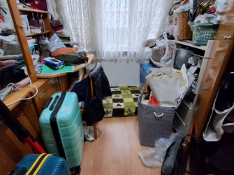 Bahçelievler Camlıkahve'de 1,Kat Kredili 3+1 Ön Cephe 100 m2 Balkonlu