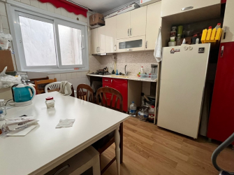 Güngören İnönü Cd'sinde 2,Kat KAROT ALINMIŞ 2+1 Ön Cephe 90 m2