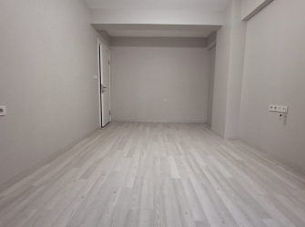 Güngören Güven'de 2,Kat Ebeveyn Banyolu 2+1 Sıfır 85 m2 Asansörlü