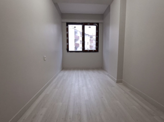 Güngören Güven'de 2,Kat Ebeveyn Banyolu 2+1 Sıfır 85 m2 Asansörlü