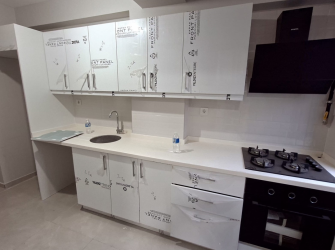 Güngören Güven'de 2,Kat Ebeveyn Banyolu 2+1 Sıfır 85 m2 Asansörlü