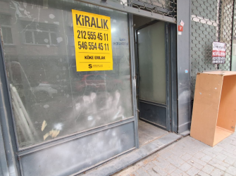 Bahçelievler Camlıkhave'de 50 m2 Düz Giriş Wc'li Kiralık Dükkan