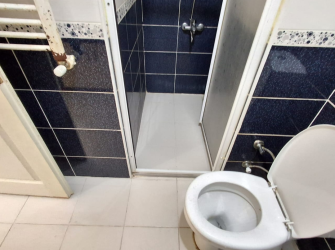 Bahçelievler Soğanlı'da 15 Yıllık 2+1 A.Mutfaklı 70 m2 Yüksek Giriş