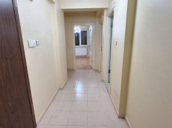 Bahçelievler Soğanlı'da 15 Yıllık 2+1 A.Mutfaklı 70 m2 Yüksek Giriş