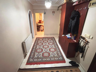 Bahçelievler Soğanlı Meydan'da 2005 Yapımı 1. Kat 3+1 Asansörlü