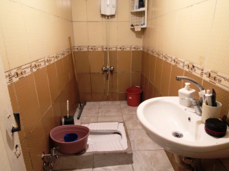 Bahçelievler Cumhuriyet'te 2+1 A.Mutfaklı Arsa Tapulu 70 m2 Bahçe Katı