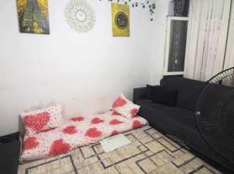 Bahçelievler Cumhuriyet'te 2+1 A.Mutfaklı Arsa Tapulu 70 m2 Bahçe Katı