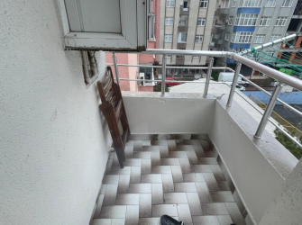 Güngören M.Çakmak'ta 4,Kat Arsa Tapulu 2+1 Balkonlu 90 m2