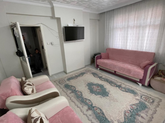 Güngören M.Çakmak'ta 4,Kat Arsa Tapulu 2+1 Balkonlu 90 m2