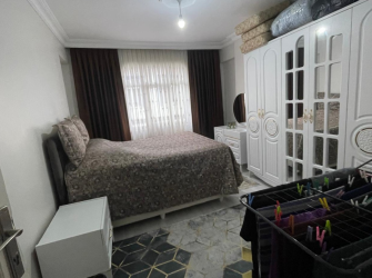 Güngören M.Çakmak'ta 4,Kat Arsa Tapulu 2+1 Balkonlu 90 m2