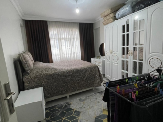 Güngören M.Çakmak'ta 4,Kat Arsa Tapulu 2+1 Balkonlu 90 m2