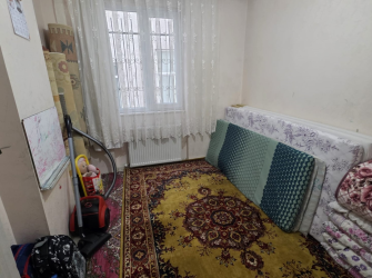 Güngören'de Katlı Otoparka Yakın 1,Kat  E.Banyolu 2+1 Ön Cephe 