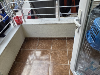 Güngören'de Katlı Otoparka Yakın 1,Kat  E.Banyolu 2+1 Ön Cephe 