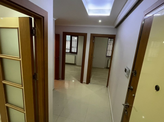 Güngören'de İlkyuva Metronun Karşısı 2+1 Balkonlu Yüksek Giriş