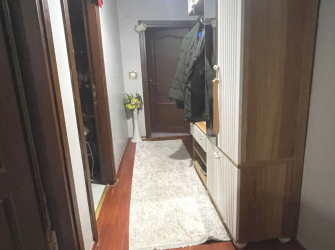 Bahçelievler Camlıkahve'de 5,Kat Asansörlü 19 Yıllık 2+1 Ön Cephe