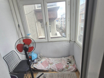 Güngören Güneştepe'de 2,Kat Ön Cephe 2+1Tramvaya Yakın 80 m2