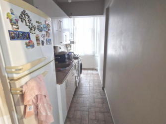 Güngören Güneştepe'de 2,Kat Ön Cephe 2+1Tramvaya Yakın 80 m2