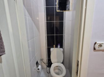 Güngören Güneştepe'de 2,Kat Ön Cephe 2+1Tramvaya Yakın 80 m2